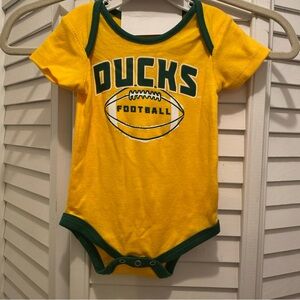 OREGON DUCKS (1pc) “Baby Onesie” Size 6-9mos Yellow/Green Snaps NWT